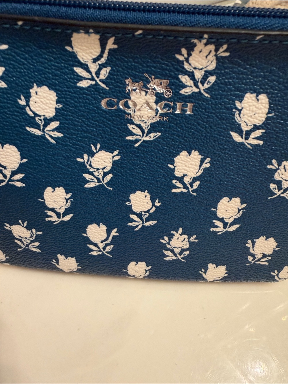 Coach Navy Floral Print Wristlet with Cream Strap - Picture 2 of 6
